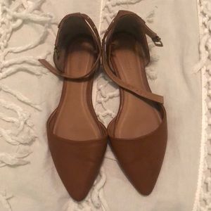 Old Navy Faux Leather Ballet Flat